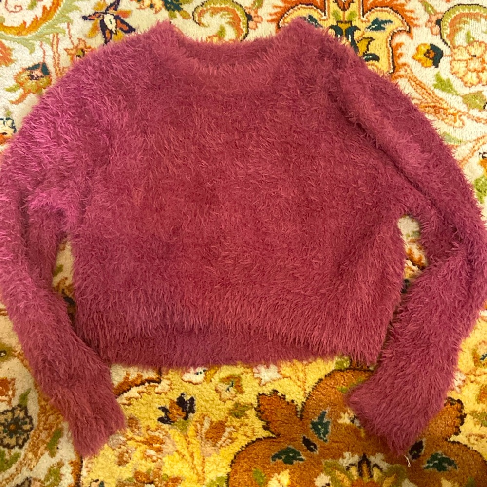 Fuzzy Drop Sleeve Sweater; Purple; Size M